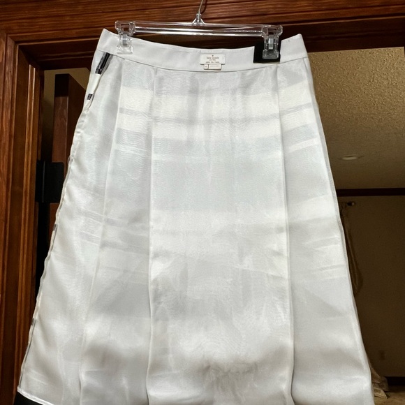 EUC Authentic Kate Spade Organza Black & White Striped Pleated Skirt - Picture 11 of 12